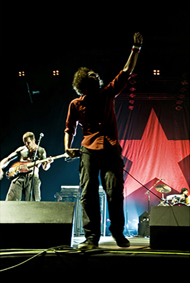 01 Rage Against The Machine